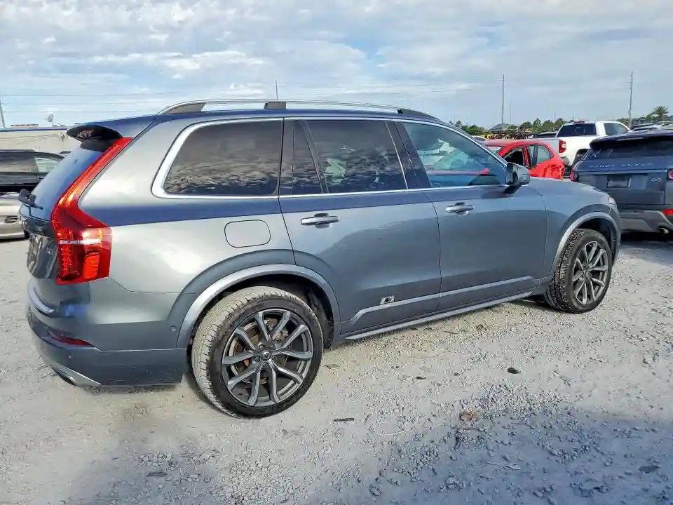 YV4A22PK7H1154838 2017 VOLVO XC90-2