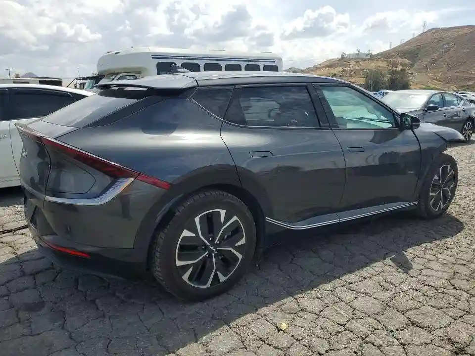 KNDC34LA0N5048625 2022 KIA ALL OTHER-2