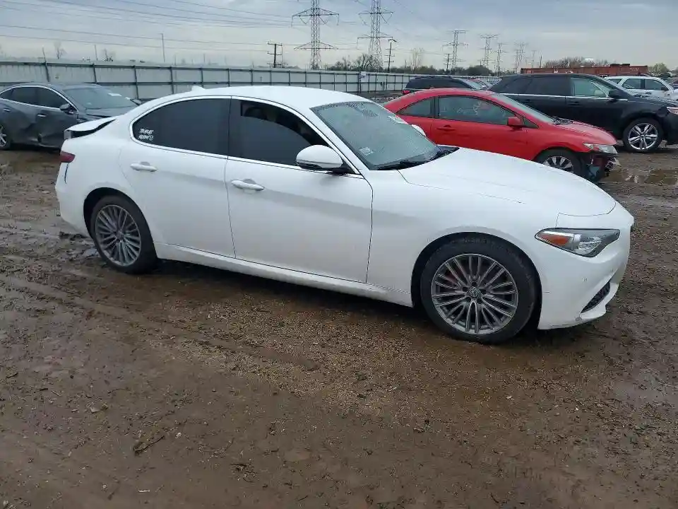 ZARFAEEN7H7550040 2017 ALFA ROMEO GIULIA-3