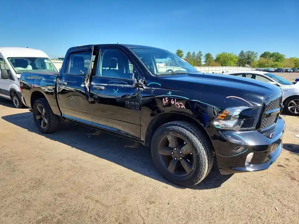 1C6RR7KGXKS675059 2019 RAM 1500-3