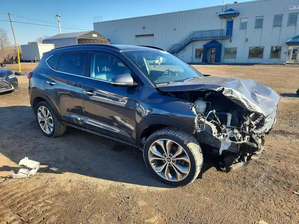 KM8J3CA20HU507767 2017 HYUNDAI TUCSON-3