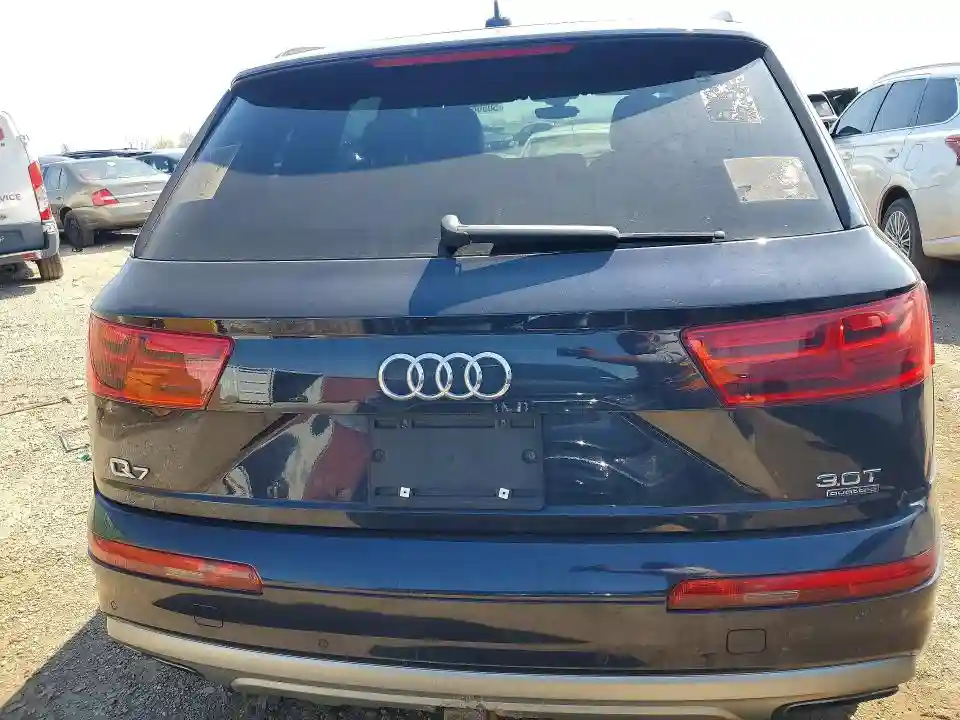WA1VAAF70HD012662 2017 AUDI Q7-5