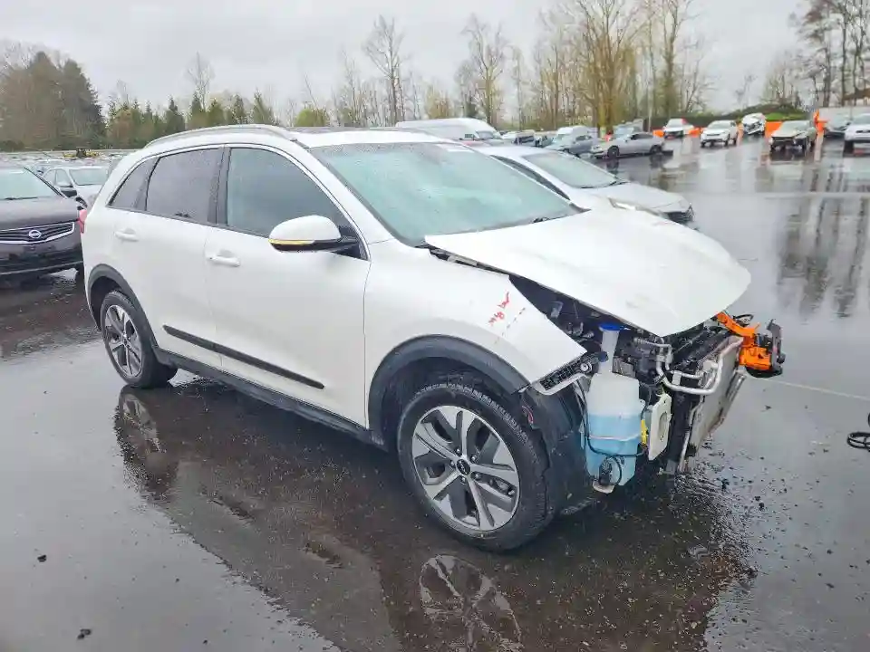 KNDCE3LGXN5146618 2022 KIA NIRO EV-3