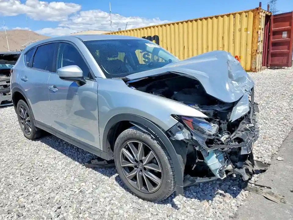 JM3KFACM8J1379599 2018 MAZDA CX-5-3