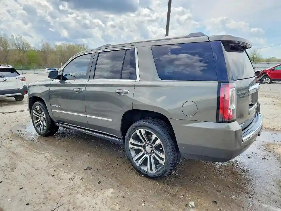 1GKS2CKJ7JR252629 2018 GMC YUKON-1