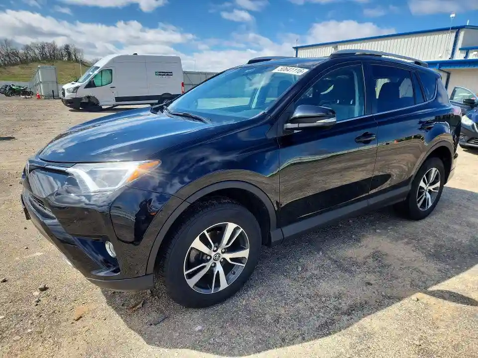 2016 TOYOTA RAV4