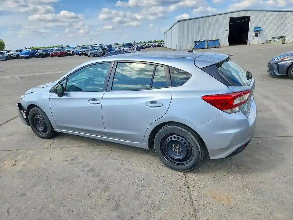 4S3GTAA65H1729020 2017 SUBARU IMPREZA W/-1