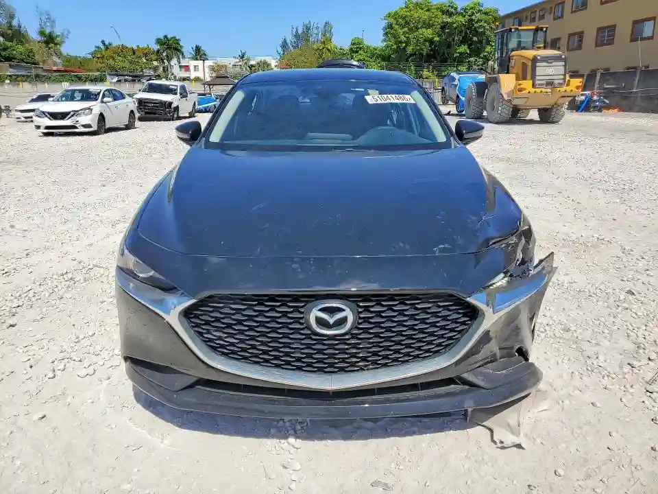 JM1BPABL1K1108142 2019 MAZDA 3-4