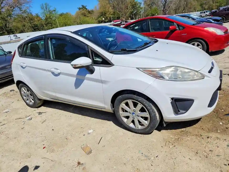 3FADP4EJXDM107023 2013 FORD FIESTA-3