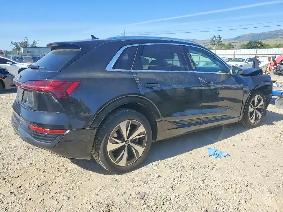 WA15AAGE7RB024639 2024 AUDI ALL OTHER-2