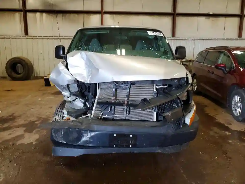 1GCWGBFF9H1298387 2017 CHEVROLET EXPRESS-4