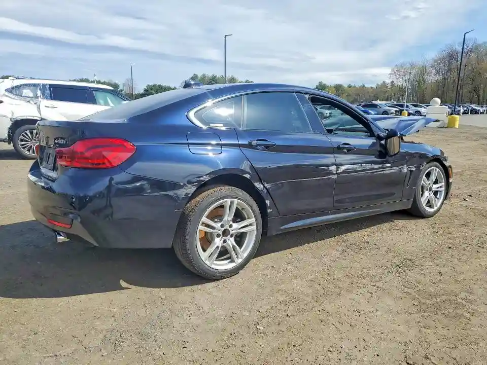 WBA4J7C51JBH14188 2018 BMW 4 SERIES-2