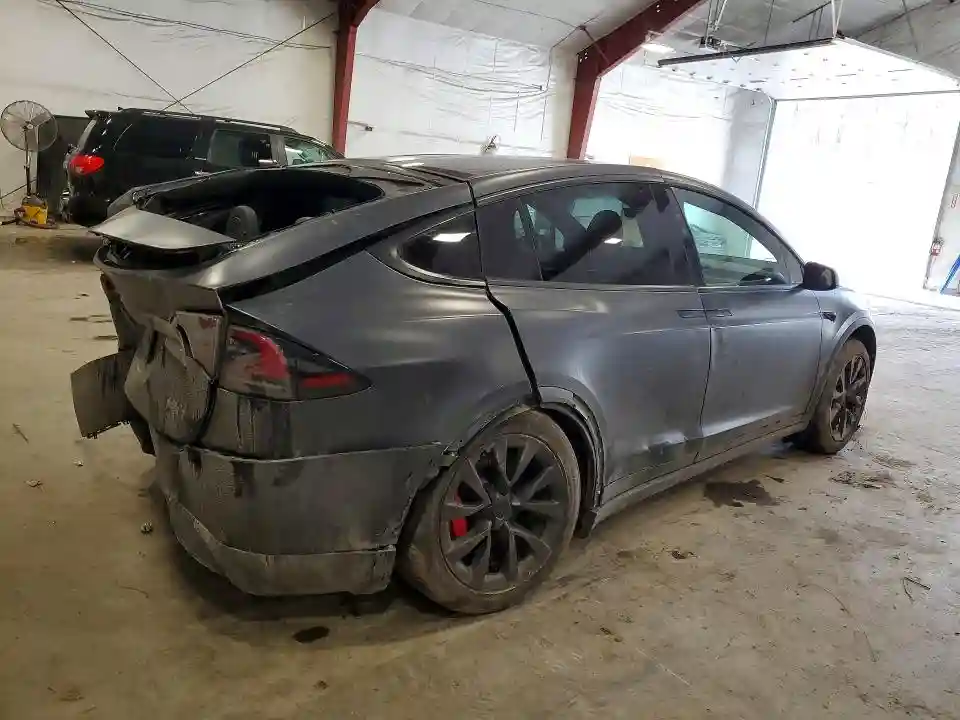 7SAXCBE66PF427390 2023 TESLA MODEL X-2