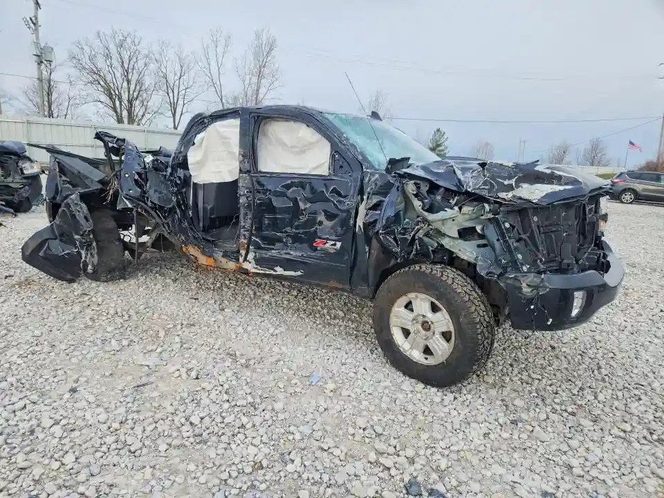 1GCVKREC0GZ143950 2016 CHEVROLET ALL MODELS-3