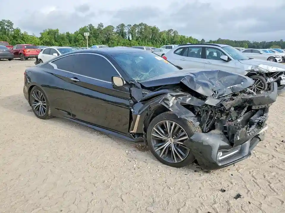 JN1EV7EL5JM392750 2018 INFINITI Q60-3