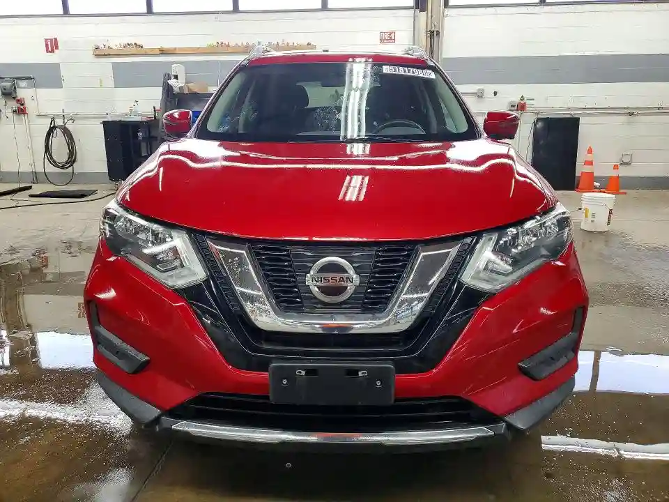 5N1AT2MV9HC832231 2017 NISSAN ROGUE-4