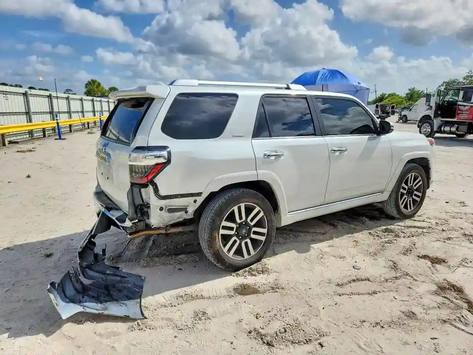 JTEDU5JR5R5306008 2024 TOYOTA 4RUNNER-2