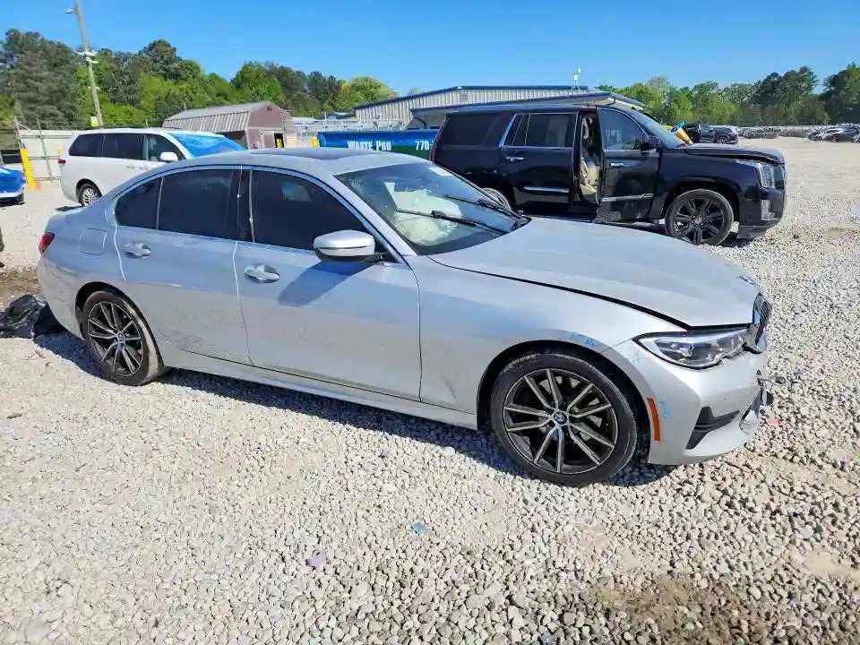 WBA5R1C59KFH14038 2019 BMW 3 SERIES-3