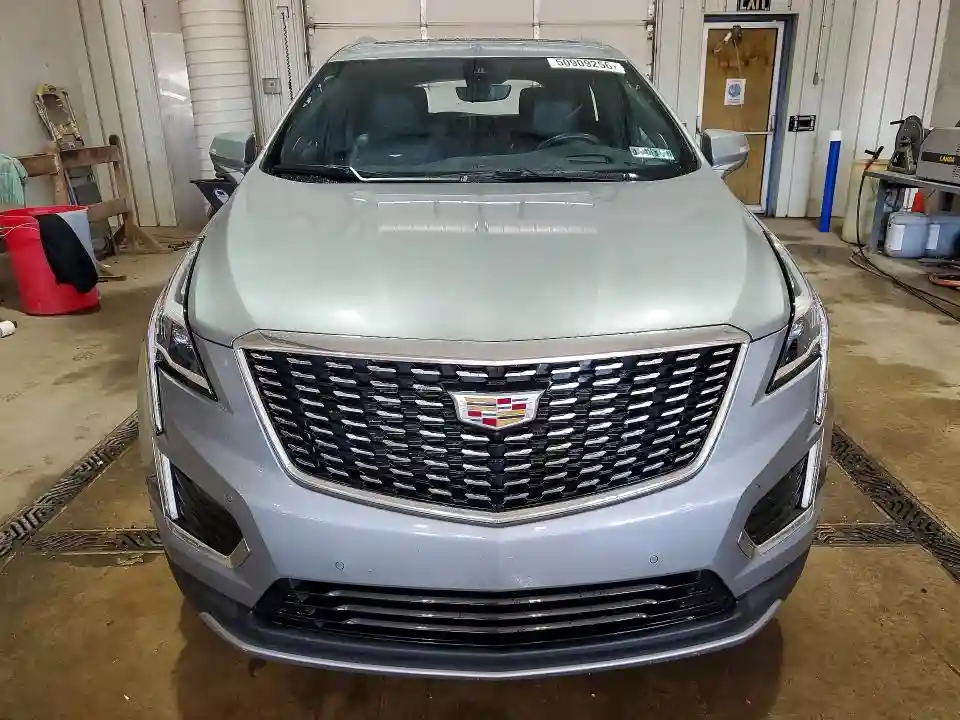 1GYKNDRS2SZ112426 2025 CADILLAC XT5-4
