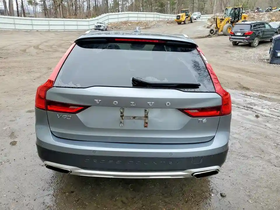 YV4A22NL7L1105305 2020 VOLVO V90-5