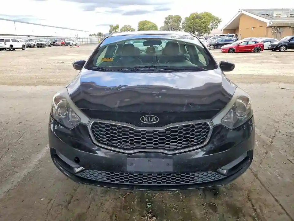 KNAFK4A62G5612144 2016 KIA FORTE-4