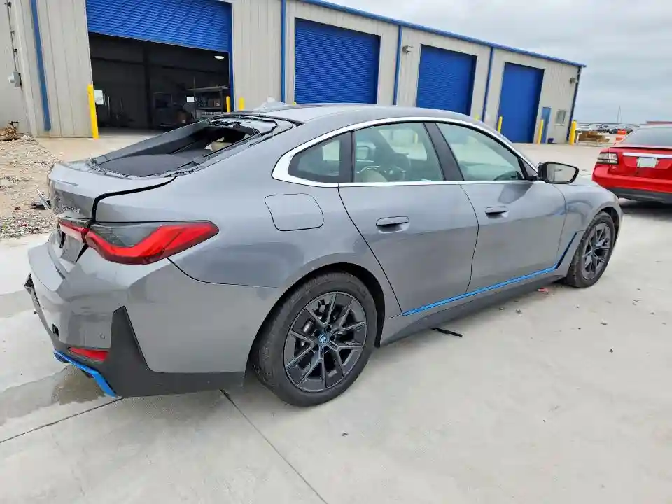 WBY73AW04PFP37355 2023 BMW I4 EDRIVE-2