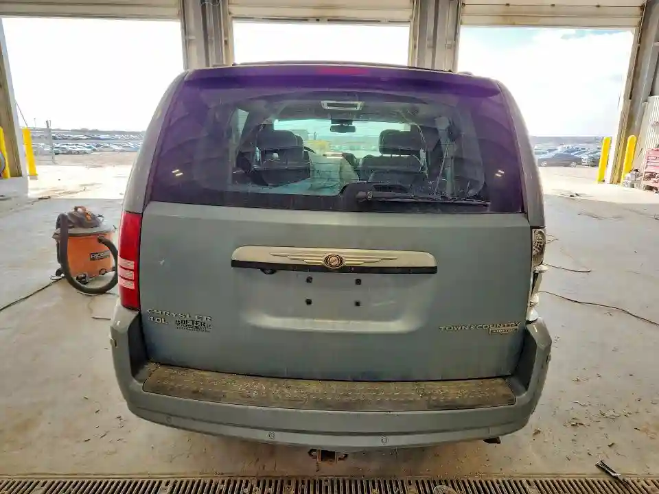 2A4RR6DX1AR153091 2010 CHRYSLER MINIVAN-5