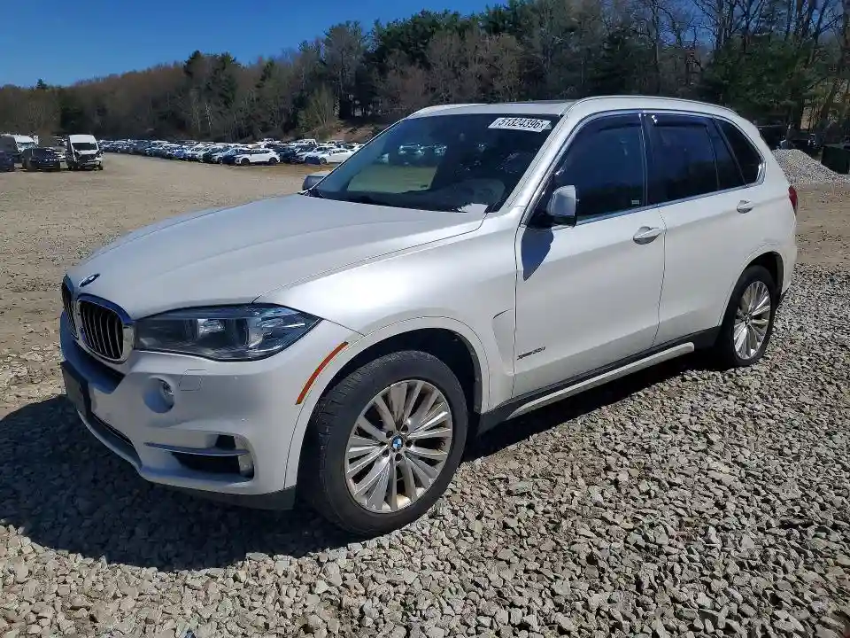 5UXKR0C55G0P34812 2016 BMW X5-0
