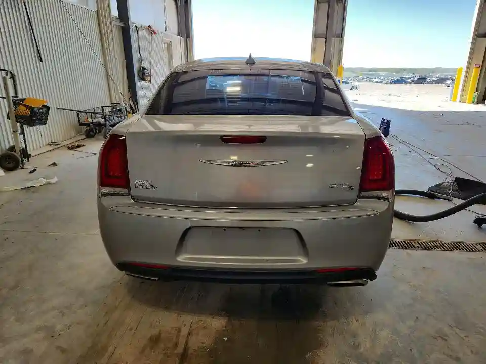2C3CCAGG6GH183007 2016 CHRYSLER 300-5