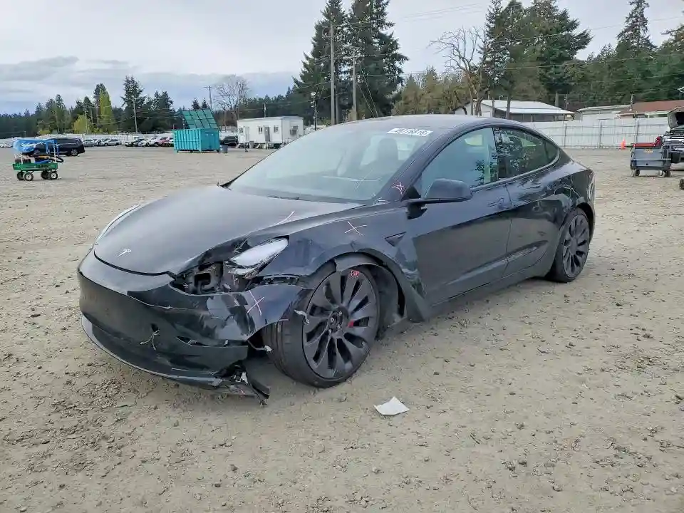 5YJ3E1EC5PF405080 2023 TESLA MODEL 3-0