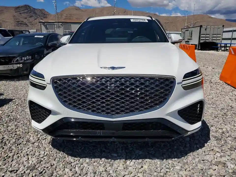 KMUMADTB2PU096328 2023 GENESIS GV70 2.5T-4