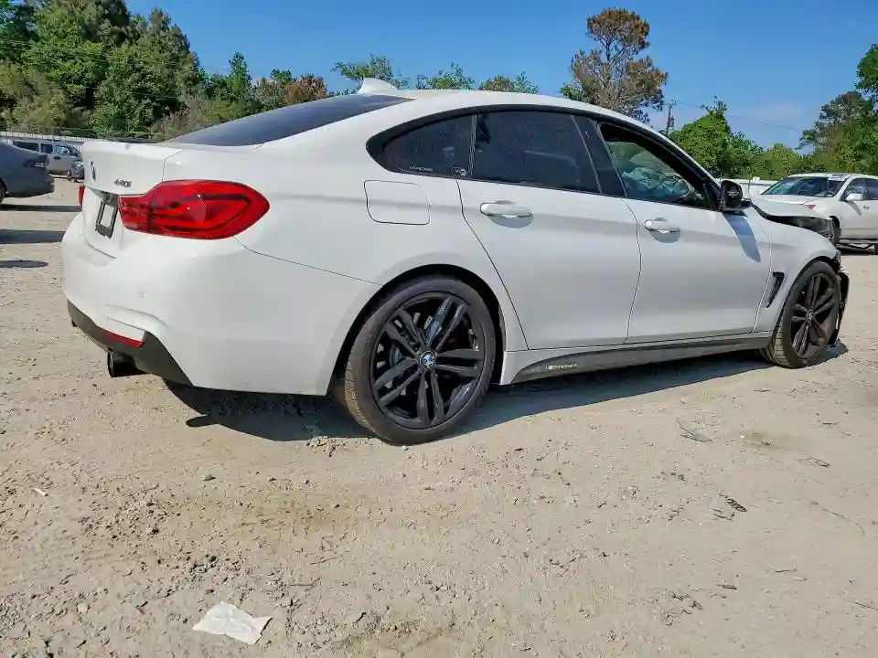 WBA4J5C53JBF07225 2018 BMW 4 SERIES-2