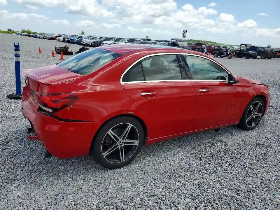 WDD3G4EBXKW015802 2019 MERCEDES-BENZ A-CLASS-2