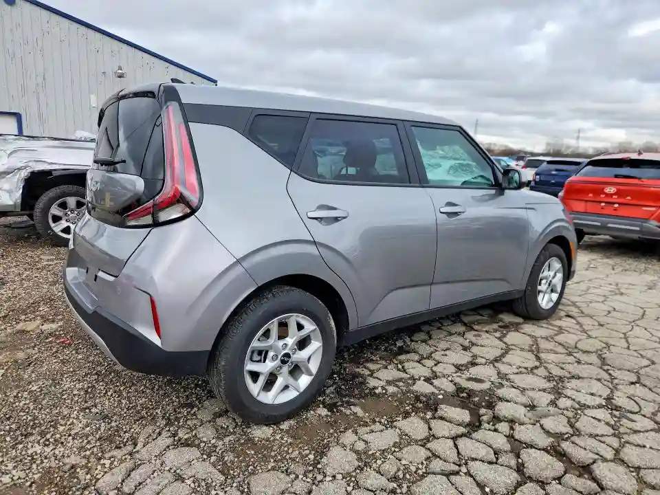 KNDJ23AU4S7966380 2025 KIA SOUL-2