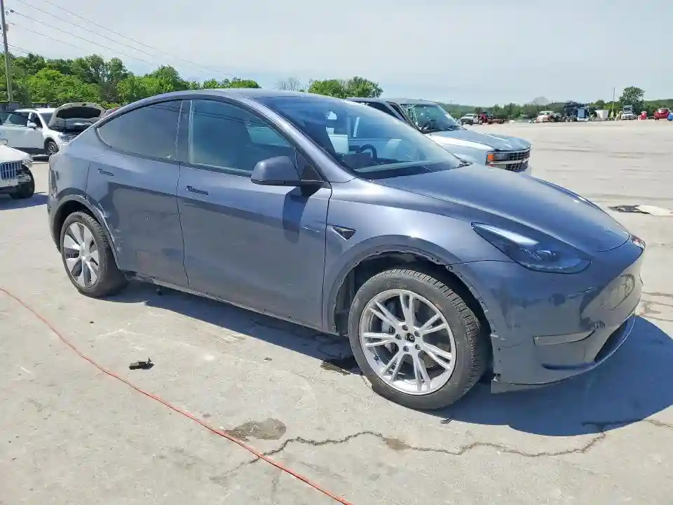 7SAYGDEE8PA202591 2023 TESLA MODEL Y-3