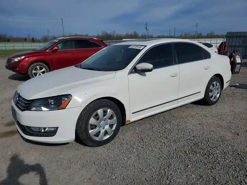 1VWBN7A38EC078881 2014 VOLKSWAGEN PASSAT-0