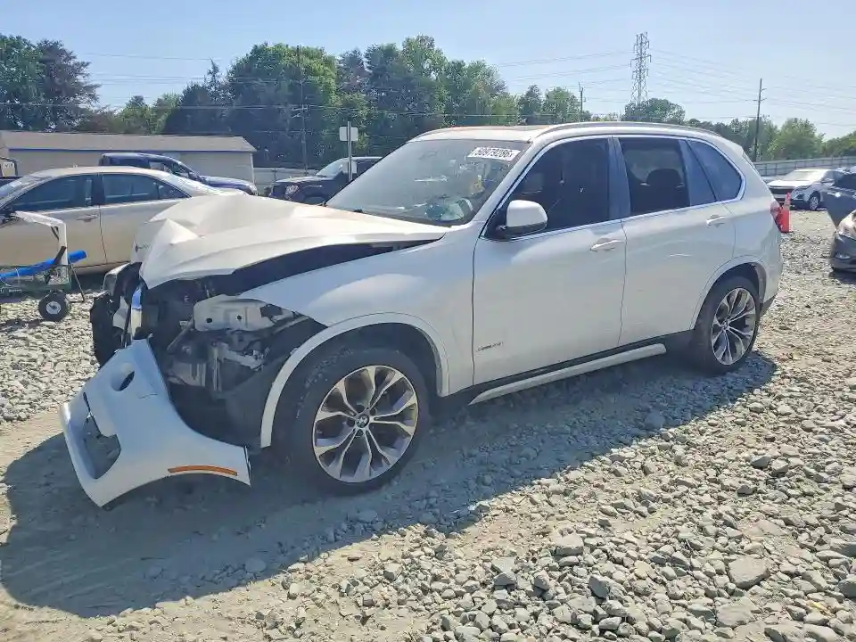 5UXKR0C33H0X79490 2017 BMW X5-0