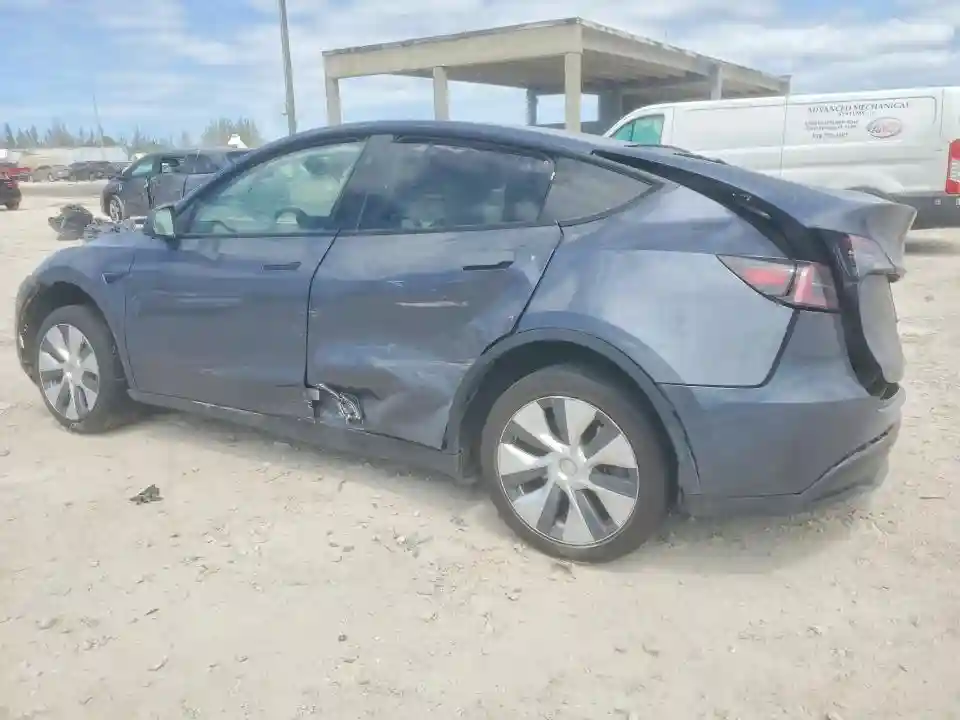 7SAYGDED6PF947527 2023 TESLA MODEL Y-1