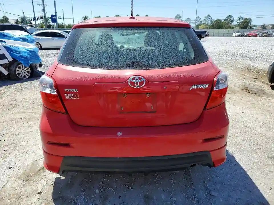 2T1KU4EE9AC471810 2010 TOYOTA MATRIX-5