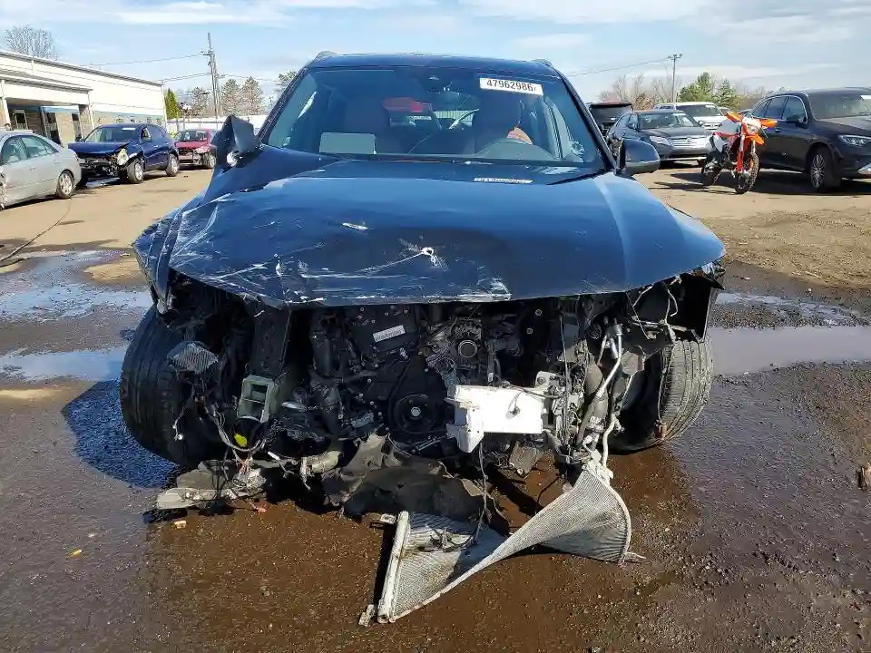 WA1LCBF79PD017896 2023 AUDI Q7-4