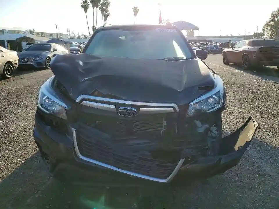 JF2SKAGC9KH401965 2019 SUBARU FORESTER-4