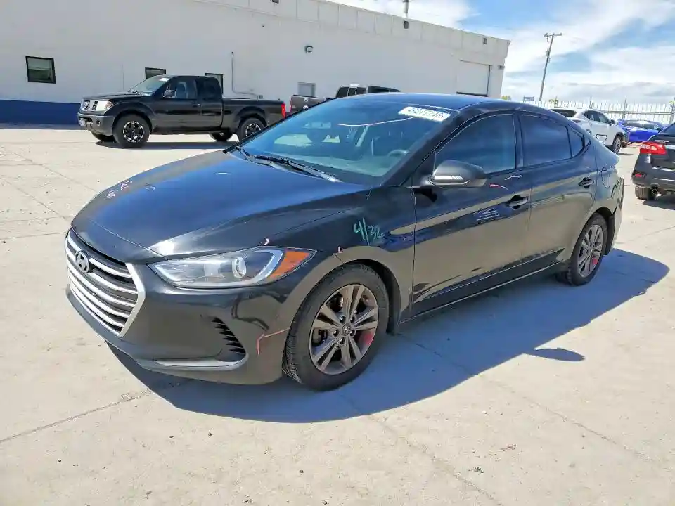 5NPD84LF9JH270396 2018 HYUNDAI ELANTRA-0
