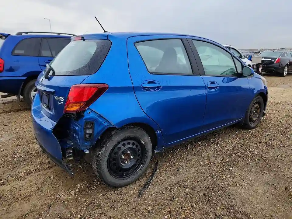 VNKKTUD3XHA083929 2017 TOYOTA YARIS-2