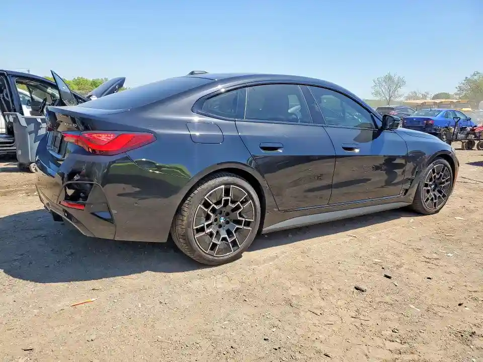 WBY43HD03SFU26605 2025 BMW ALL OTHER-2