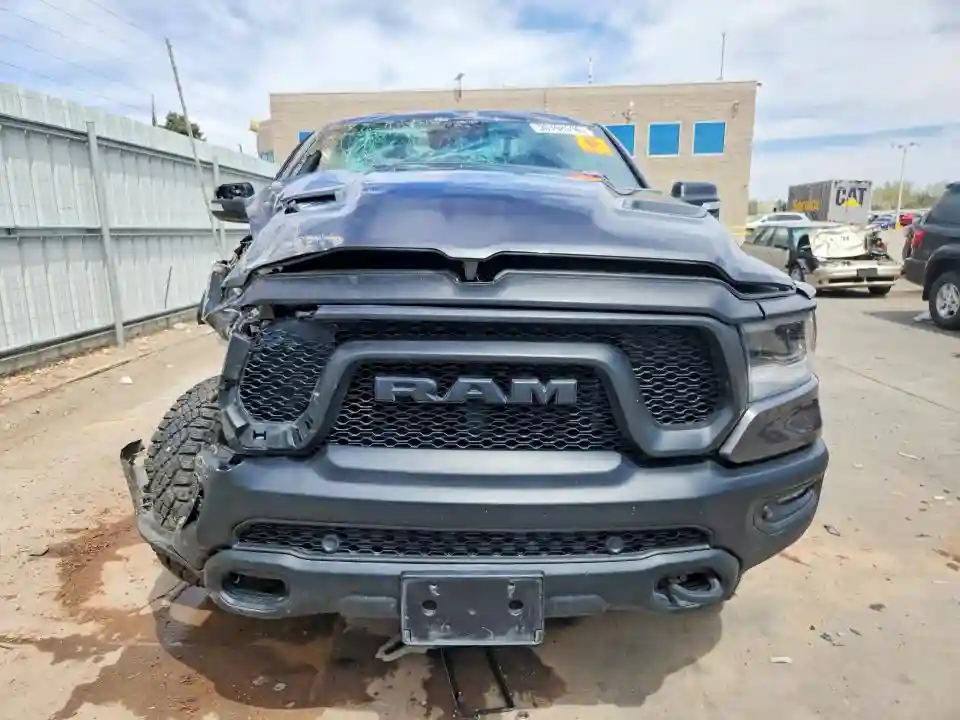1C6SRFLT8MN579276 2021 RAM 1500-4