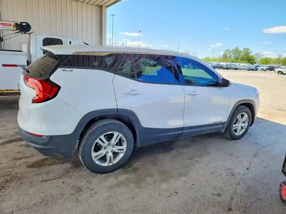 3GKALMEV2JL353808 2018 GMC TERRAIN-2