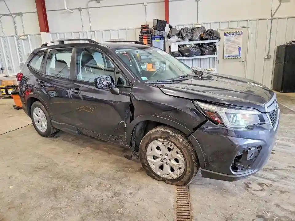 JF2SKACC4KH439402 2019 SUBARU FORESTER-3