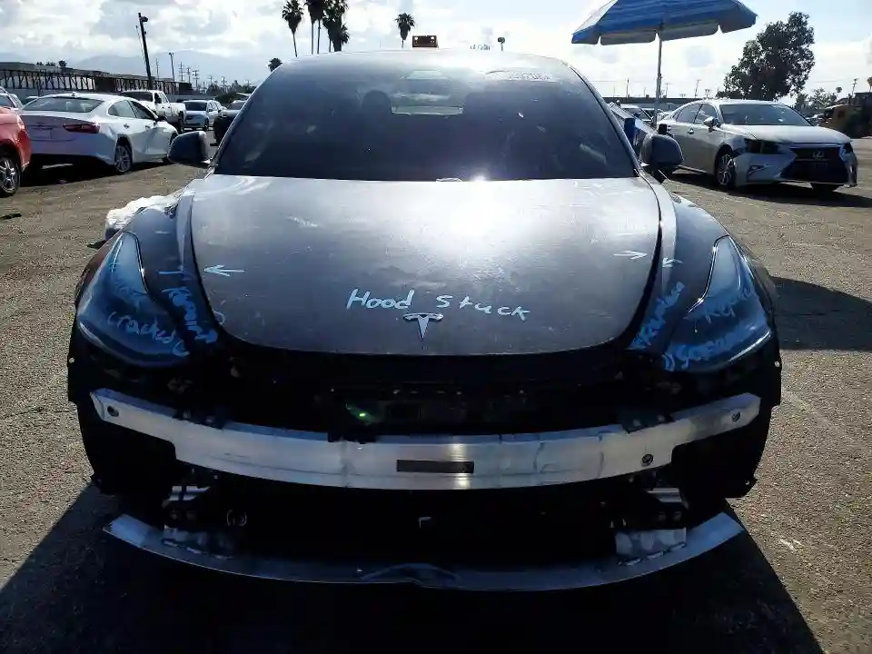 5YJ3E1EC0MF077871 2021 TESLA MODEL 3-4