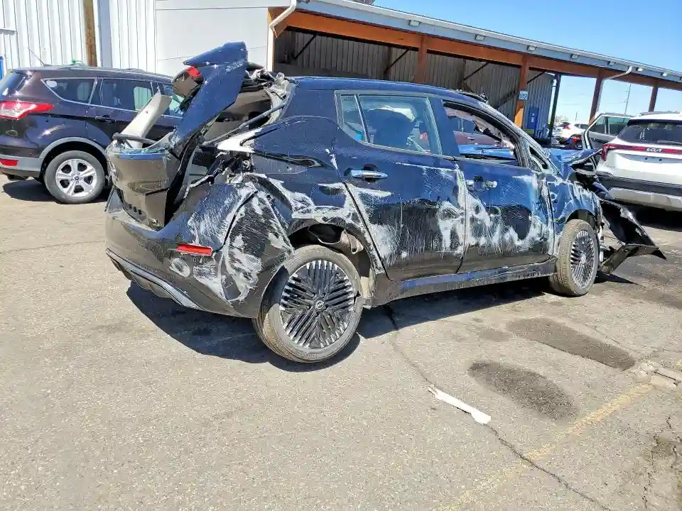 1N4CZ1CV5SC562368 2025 NISSAN LEAF-2