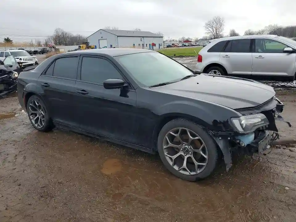 2C3CCABG6HH662682 2017 CHRYSLER 300-3